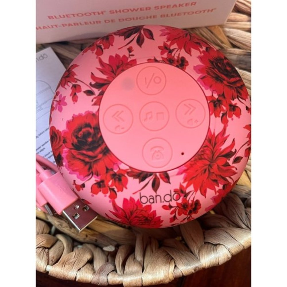 ban.do  Pink Floral Bluetooth Shower Speaker with USB Charging Cord NEW